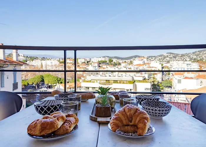Lerins 405 By Halldis Cannes