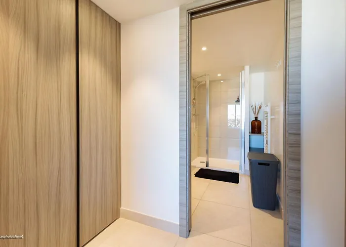Lerins 405 By Halldis Cannes